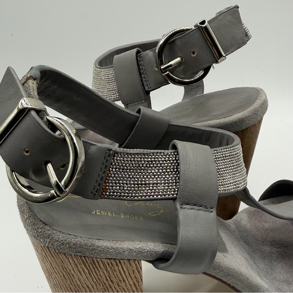 Lola Cruz | Grey Suede T-Strap Block Heel Sandals | EU 37 - Picture 11 of 12